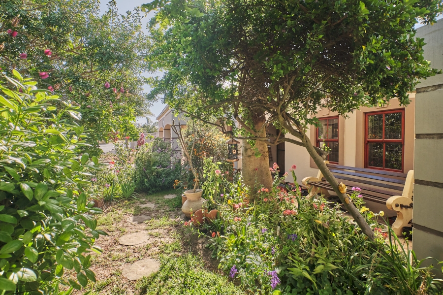 3 Bedroom Property for Sale in Uitzicht Western Cape
